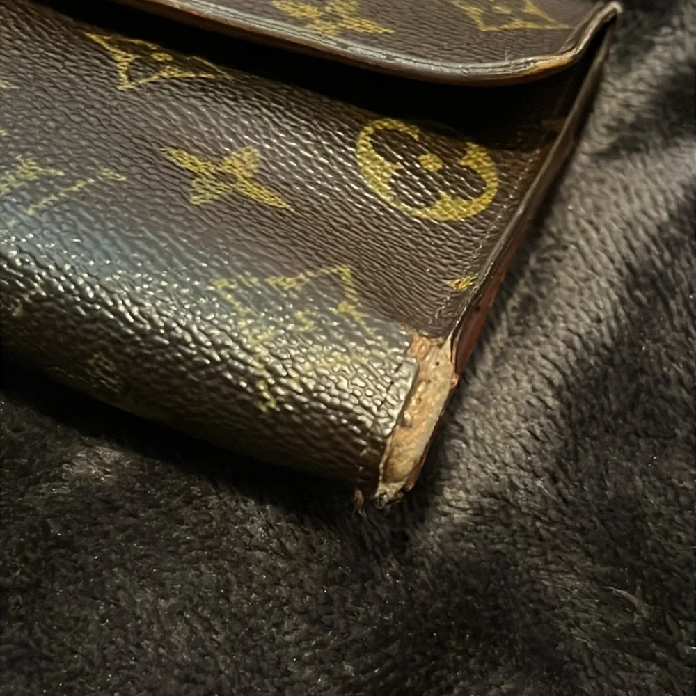 LV monogram continental wallet...good used condition! - Picture 7 of 9